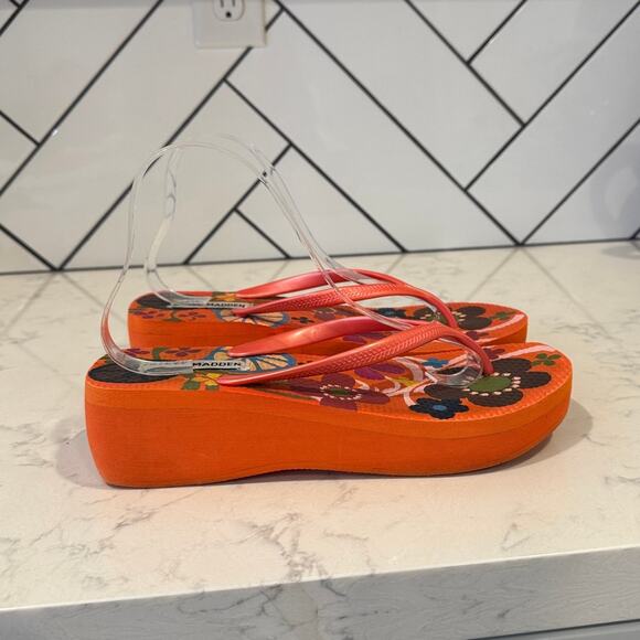 Y2K Steve Madden wedge flip-flops floral soul pattern size 10 peach orange - Picture 1 of 8